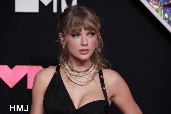 Taylor Swift Snubs Grammys for Record-Breaking Tour